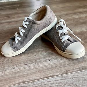 UGG women’s  taupe suede sneakers 6.5 clean good condition, comfy!